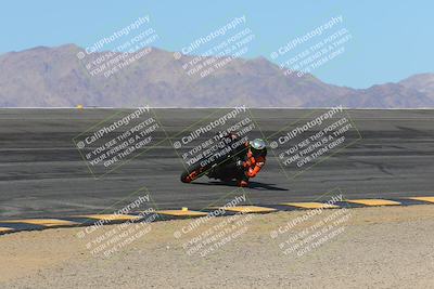 media/Mar-24-2025-Moto Forza (Mon) [[57ce5c5cff]]/1-Advanced Group/Session 2 (Bowl)/
